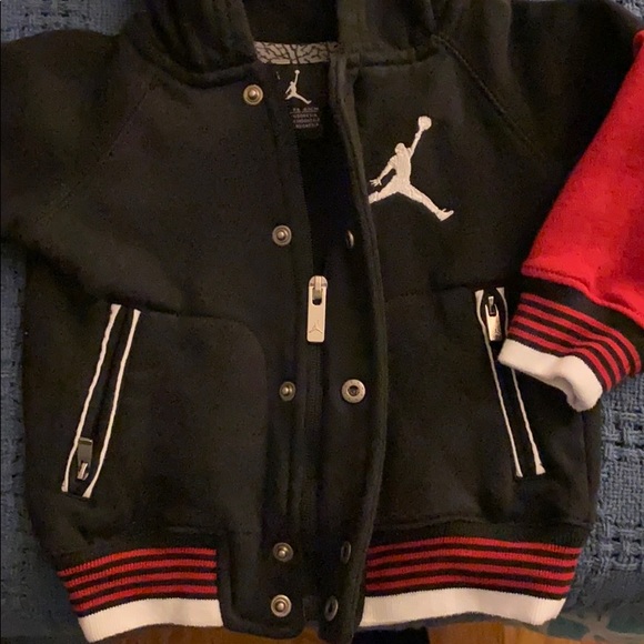 Baby Jordan Jacket - Picture 2 of 4